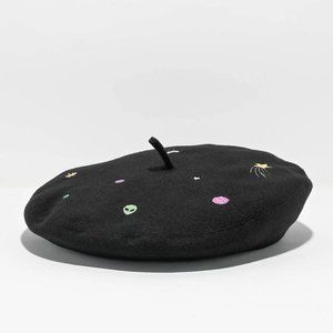 ✨NEW✨ Stars Moon Alien Space Galaxy Embroidered Black Beret